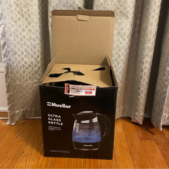 BNIB Mueller Ultra 1500W Electric Glass Kettle with SpeedBoil Tech - Picture 15 of 15